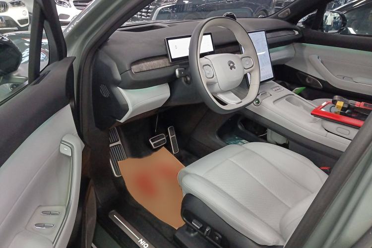 Used Nio EC7 2023 75 kWh Interior 3