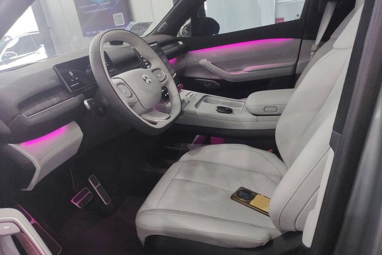 Used Nio EC7 2023 75 kWh Left Front Seat