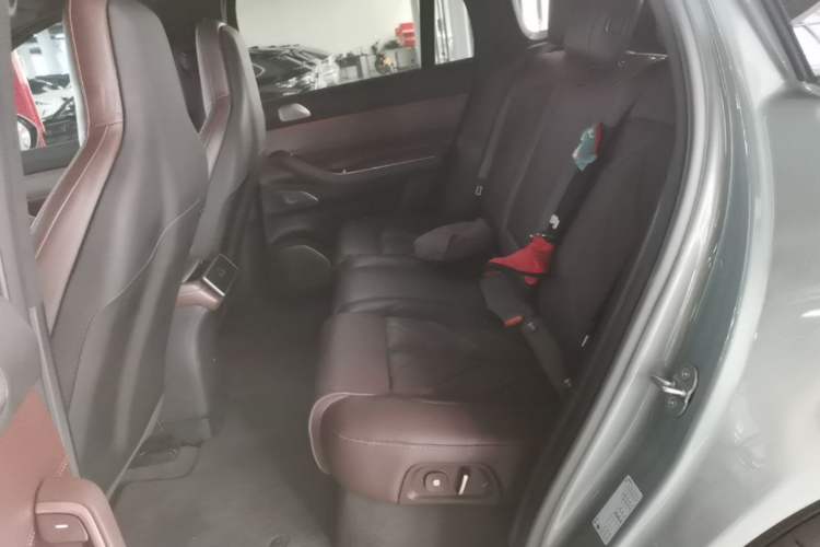 Used Nio EC7 2023 100kWh First Edition Left Rear Seat