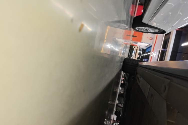 Used Nio EC7 2023 75 kWh Left Side Sill