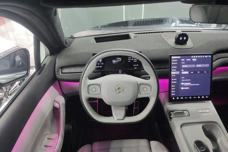 Used Nio EC7 2023 75 kWh Steering Wheel