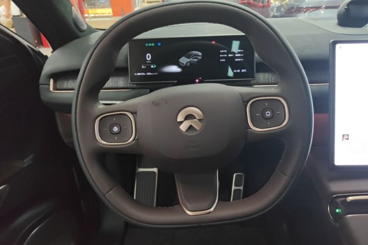 Used Nio EC7 2023 75 kWh Steering Wheel