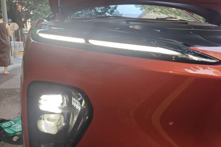Used Nio EC7 2023 100kWh First Edition Right Front Headlight