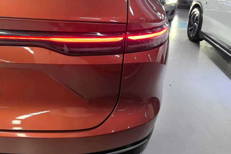 Used Nio EC7 2023 100kWh First Edition Right Rear Taillight