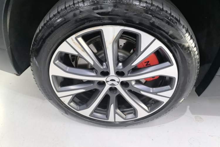 Used Nio EC7 2023 100kWh First Edition Right Rear Wheel Hub