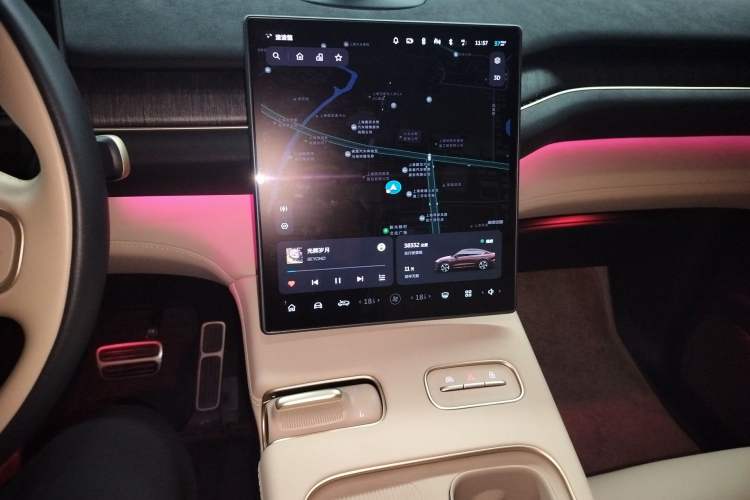 Used Nio EC7 2023 75 kWh Audio And AC Panel