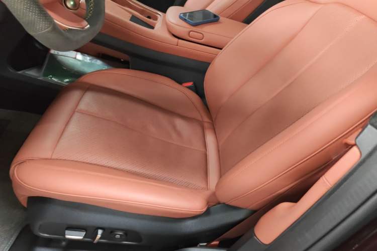 Used Nio EC7 2023 100kWh Left Front Seat
