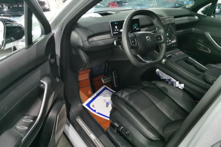 Used Nio EC7 2023 75 kWh Driver Seat