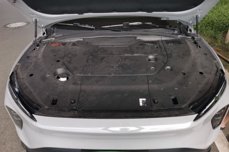 Used Nio EC7 2023 75 kWh Engine Bay
