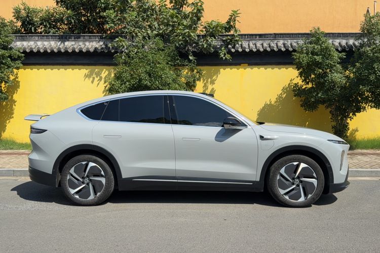 Used Nio EC7 2023 75 kWh Exterior 3