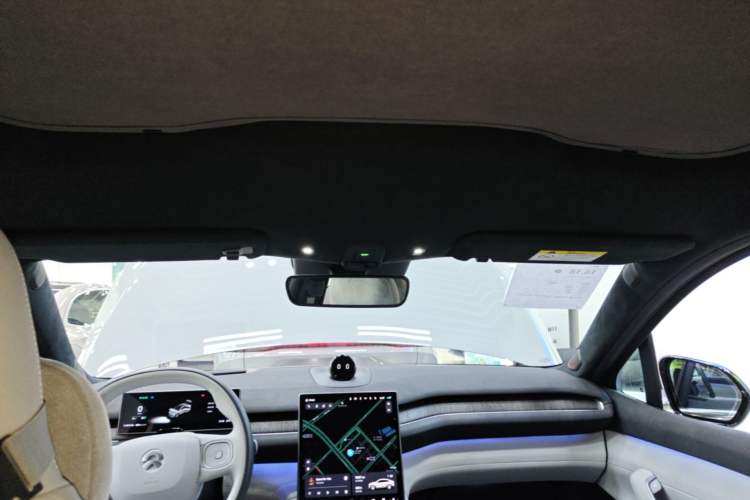 Used Nio EC7 2023 75 kWh Headliner