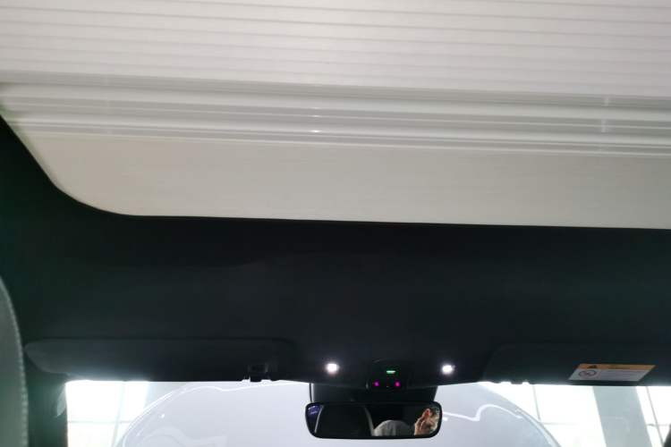 Used Nio EC7 2023 75 kWh Headliner