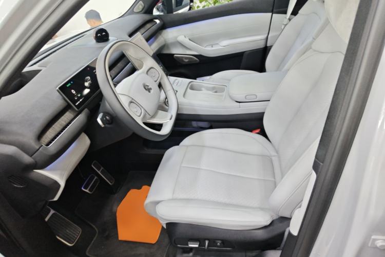 Used Nio EC7 2023 75 kWh Left Front Seat