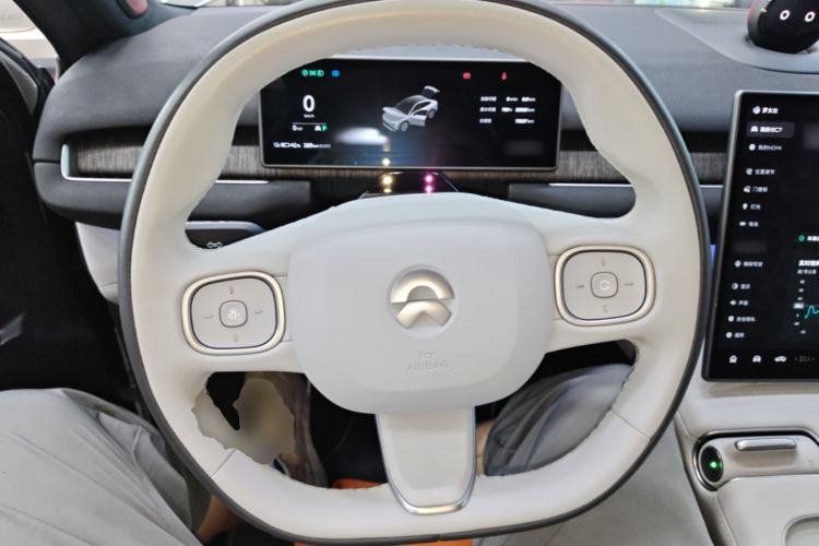 Used Nio EC7 2023 75 kWh Steering Wheel