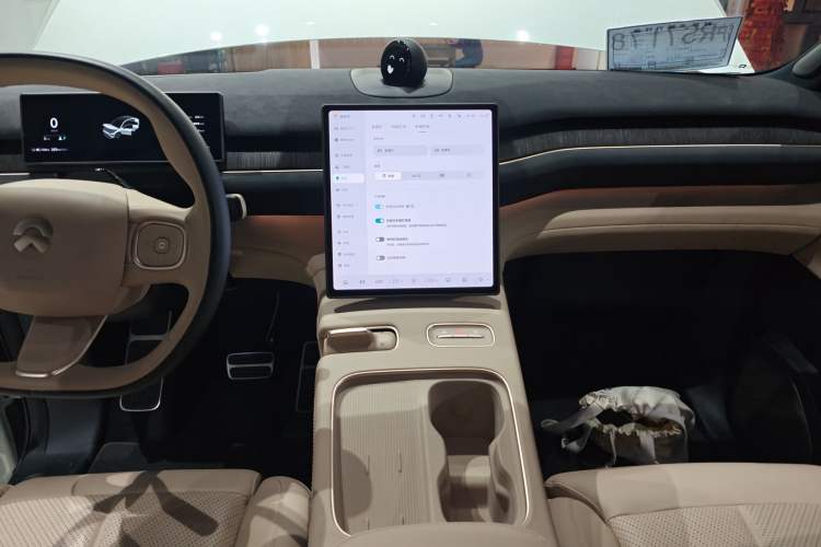 Used Nio EC7 2023 75 kWh Audio And AC Panel