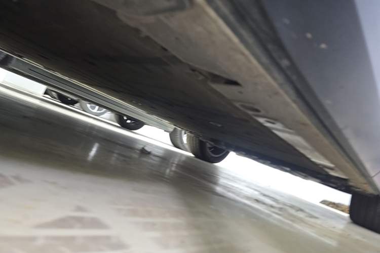 Used Nio EC7 2023 75 kWh Chassis Front Left