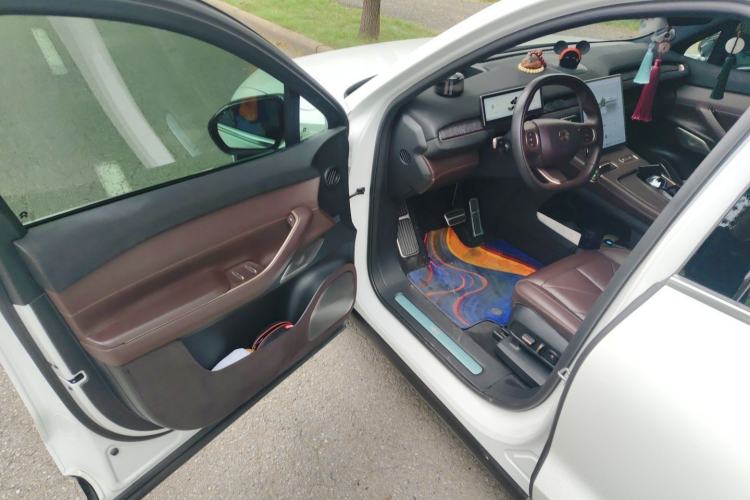 Used Nio EC7 2023 100kWh First Edition Driver Seat