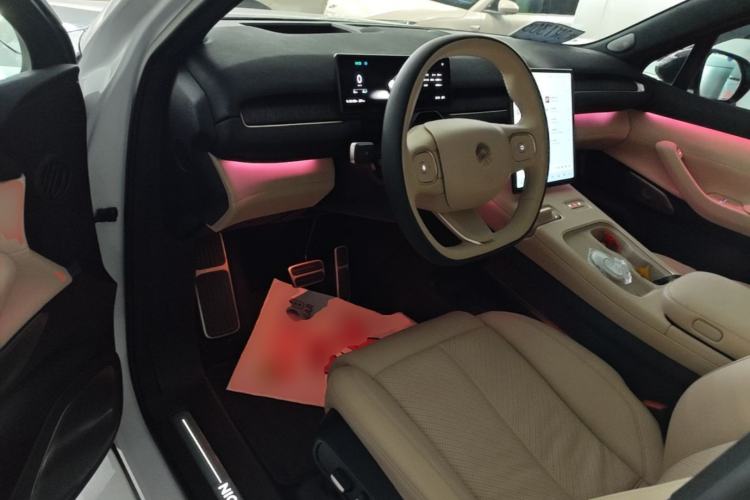 Used Nio EC7 2023 75 kWh Driver Seat