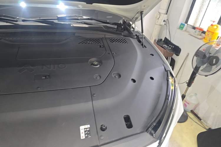 Used Nio EC7 2023 75 kWh Engine Bay Left