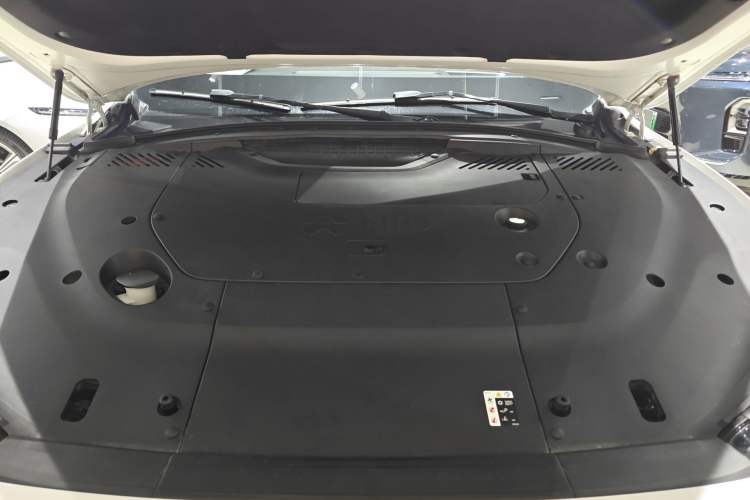 Used Nio EC7 2023 75 kWh Engine Bay