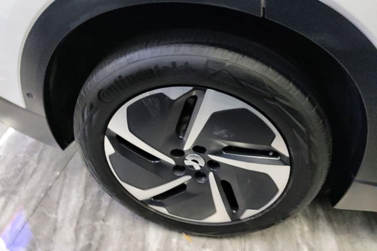 Used Nio EC7 2023 75 kWh Exterior 5