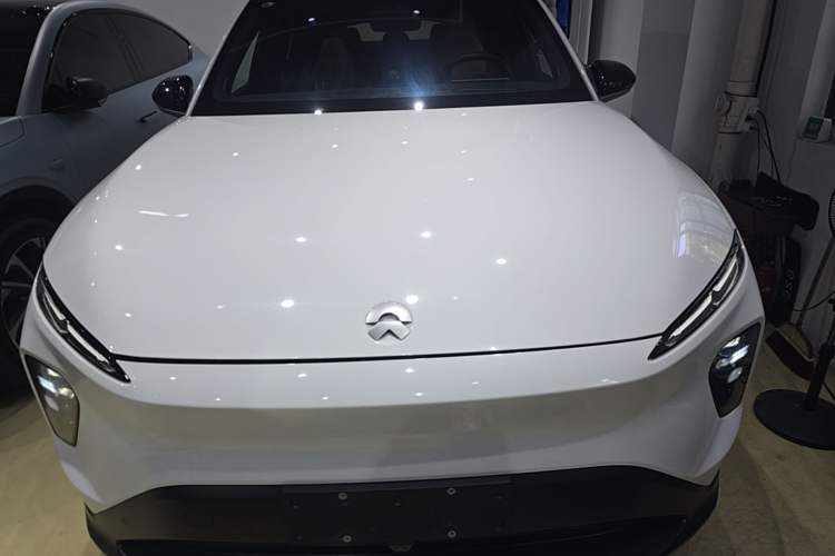 Used Nio EC7 2023 75 kWh Front