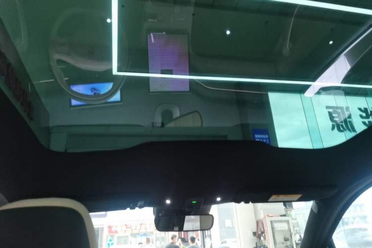 Used Nio EC7 2023 75 kWh Headliner