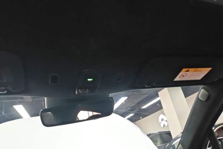 Used Nio EC7 2023 75 kWh Headliner