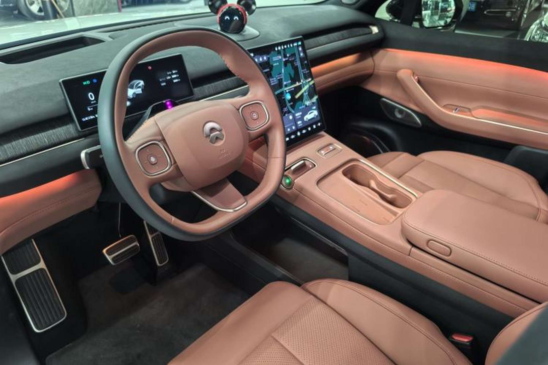 Used Nio EC7 2023 75 kWh Interior 8