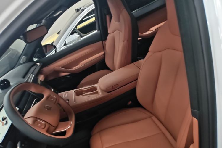 Used Nio EC7 2023 75 kWh Left Front Seat
