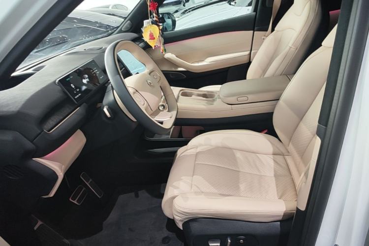 Used Nio EC7 2023 75 kWh Left Front Seat