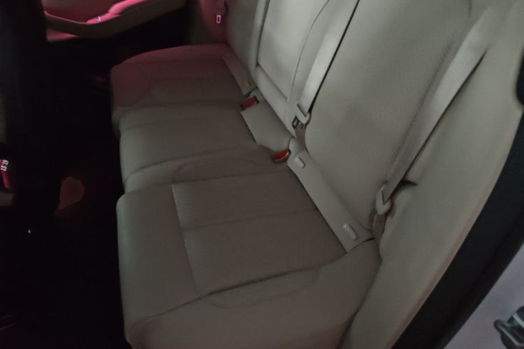 Used Nio EC7 2023 75 kWh Left Rear Seat