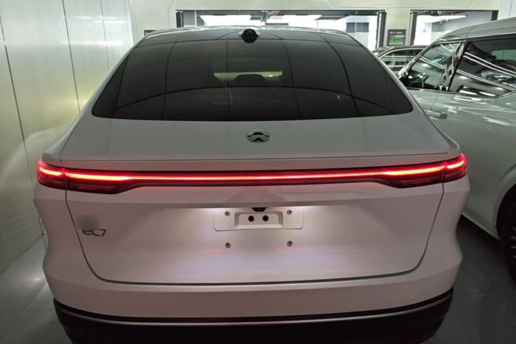Used Nio EC7 2023 75 kWh Rear