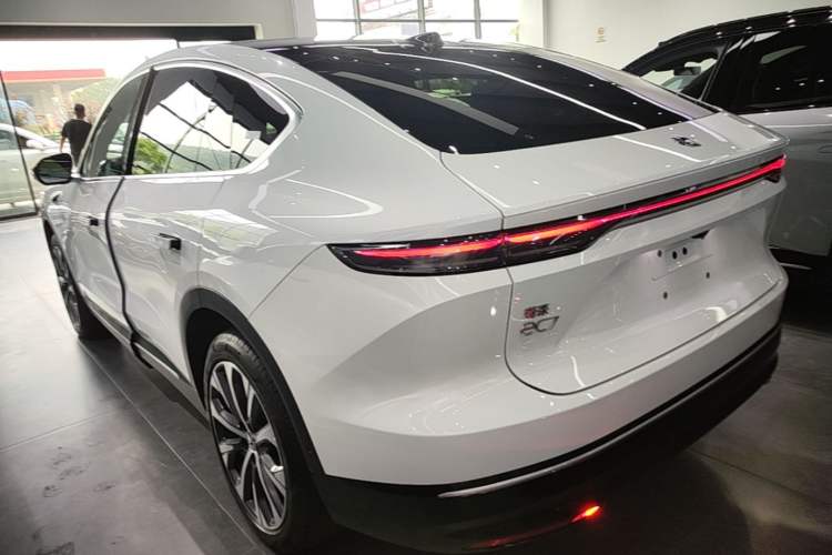 Used Nio EC7 2023 75 kWh Rear Left 45 Deg