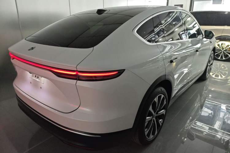 Used Nio EC7 2023 75 kWh Rear Right 45 Deg