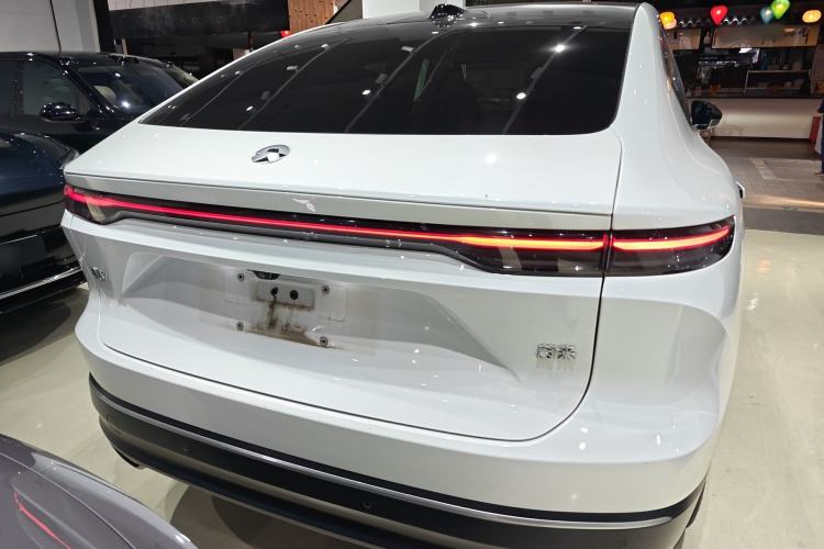 Used Nio EC7 2023 75 kWh Rear