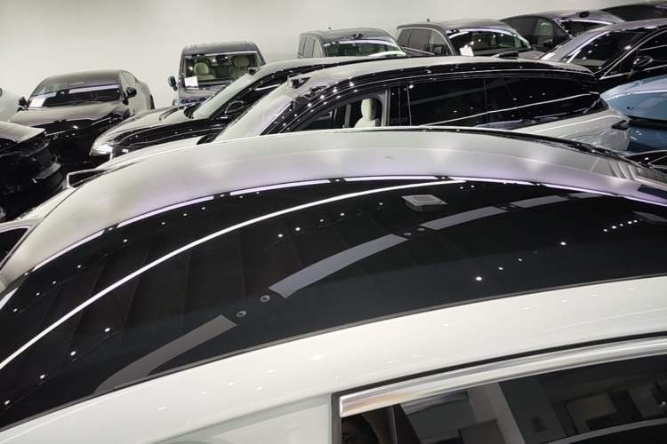 Used Nio EC7 2023 75 kWh Roof