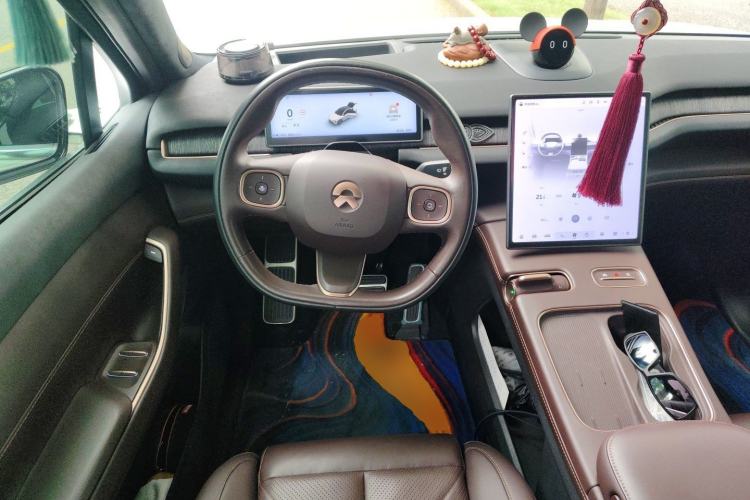 Used Nio EC7 2023 100kWh First Edition Steering Wheel