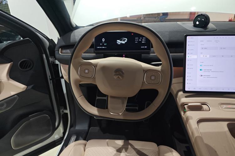 Used Nio EC7 2023 75 kWh Steering Wheel
