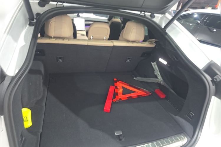 Used Nio EC7 2023 75 kWh Trunk