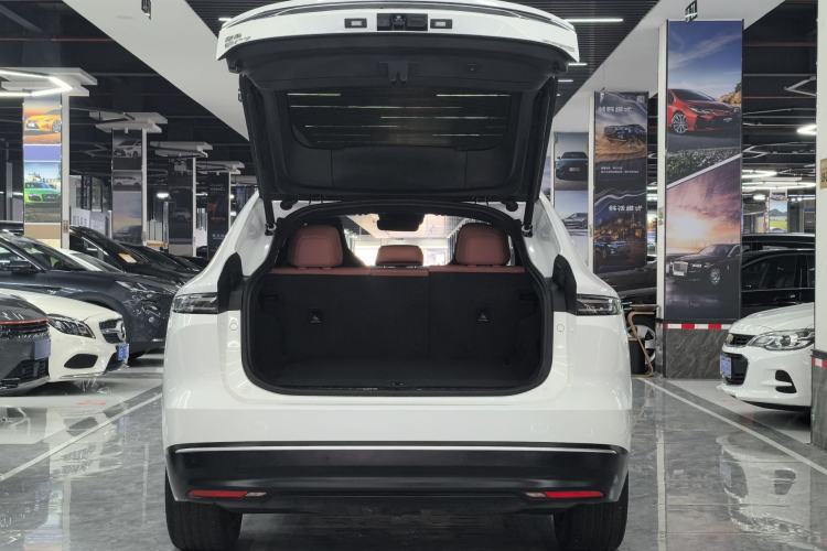 Used Nio EC7 2023 75 kWh Trunk