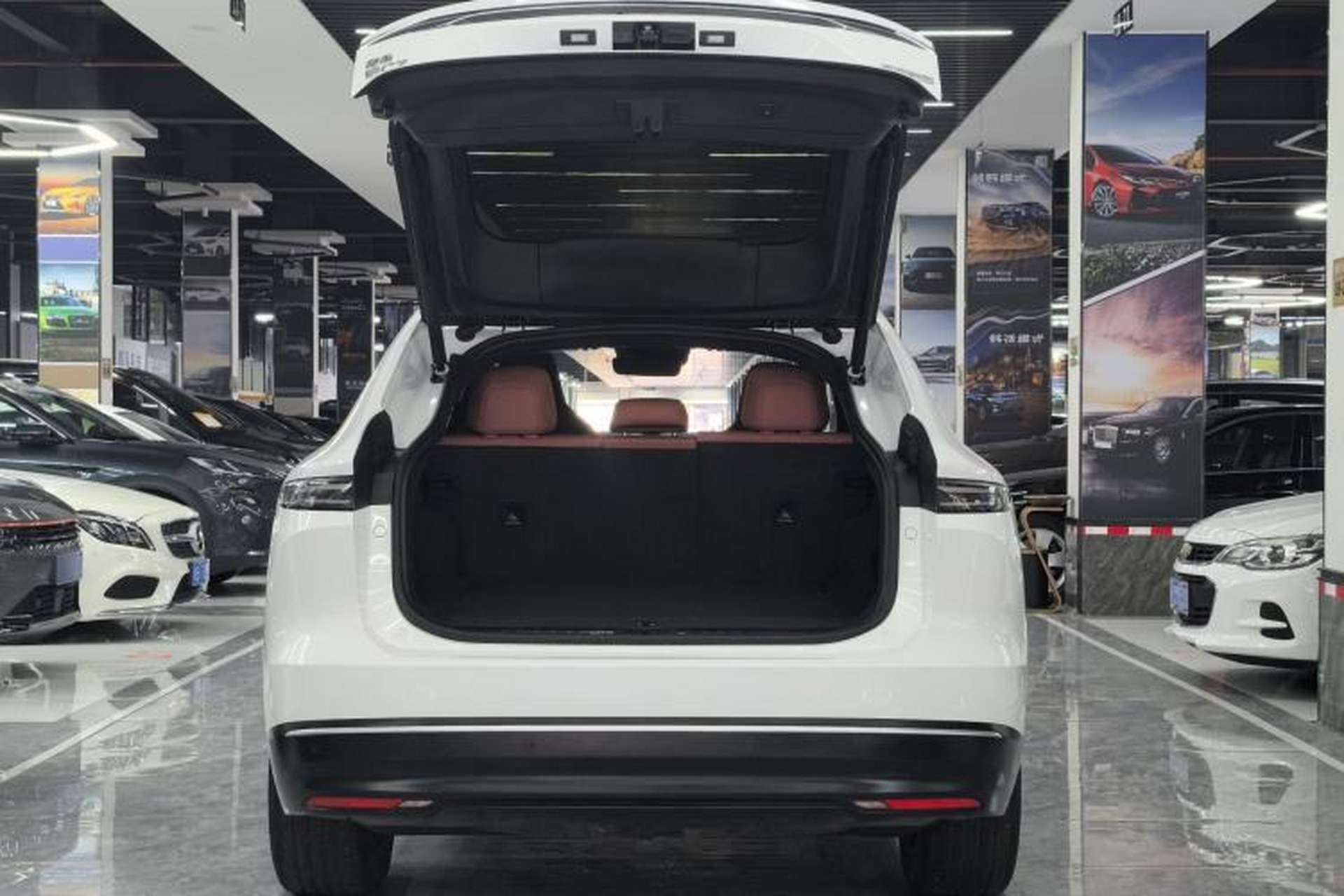 Used Nio EC7 2023 75 kWh Trunk