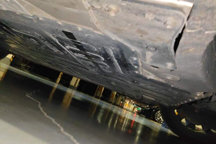 Used Nio EC7 2023 75 kWh Chassis Front Right