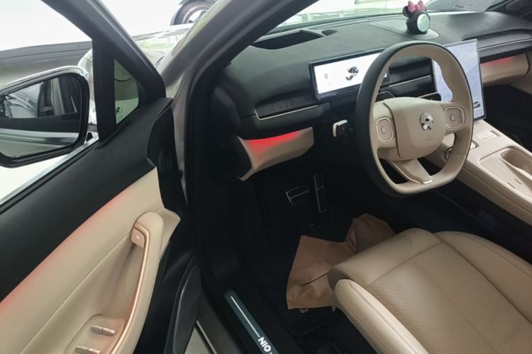 Used Nio EC7 2023 100kWh Driver Seat