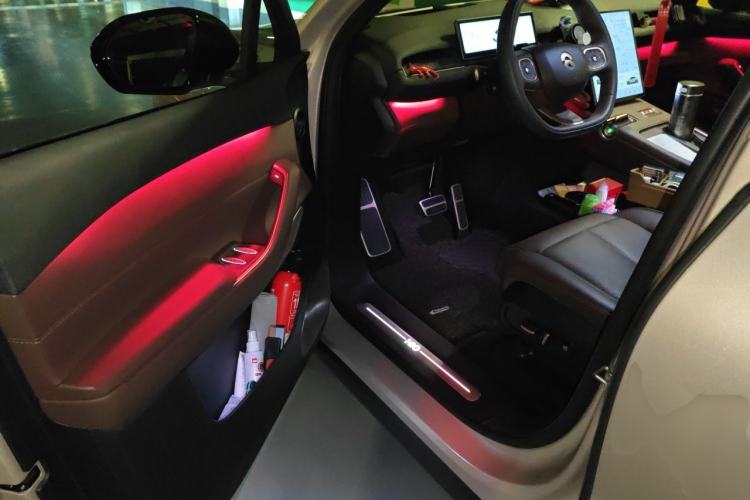 Used Nio EC7 2023 75 kWh Driver Seat