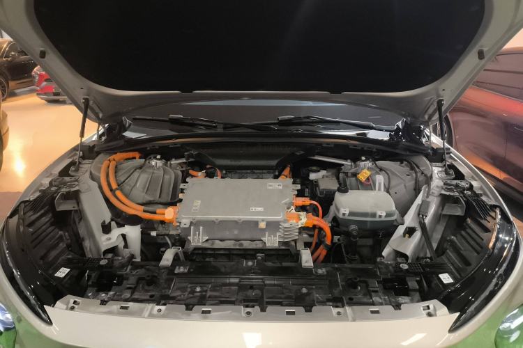 Used Nio EC7 2023 75 kWh Engine Bay