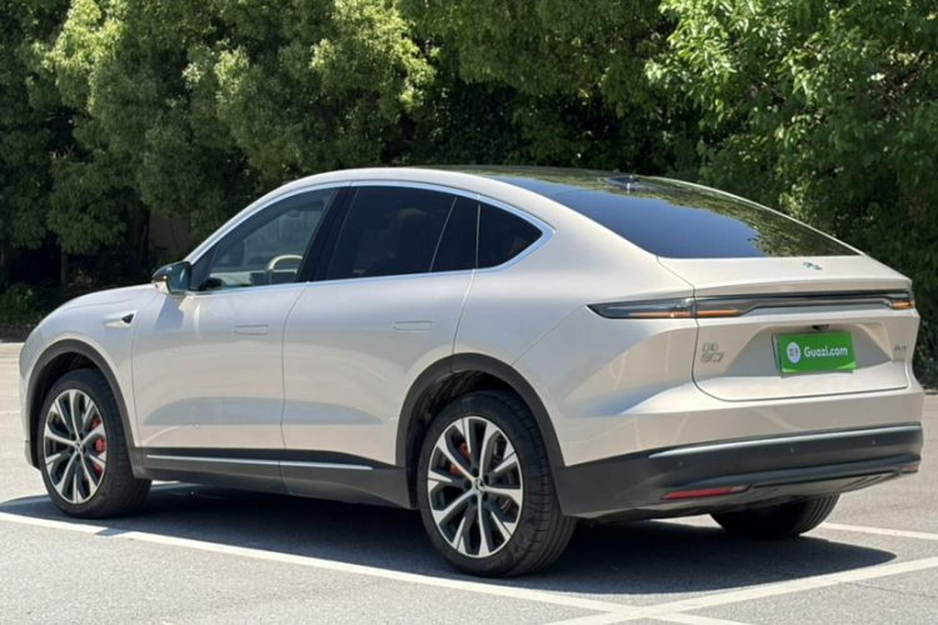 Used Nio EC7 2023 75 kWh Exterior 5