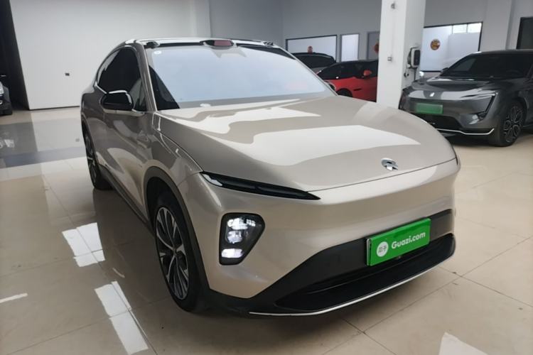 Used Nio EC7 2023 75 kWh Front Right 45 Deg