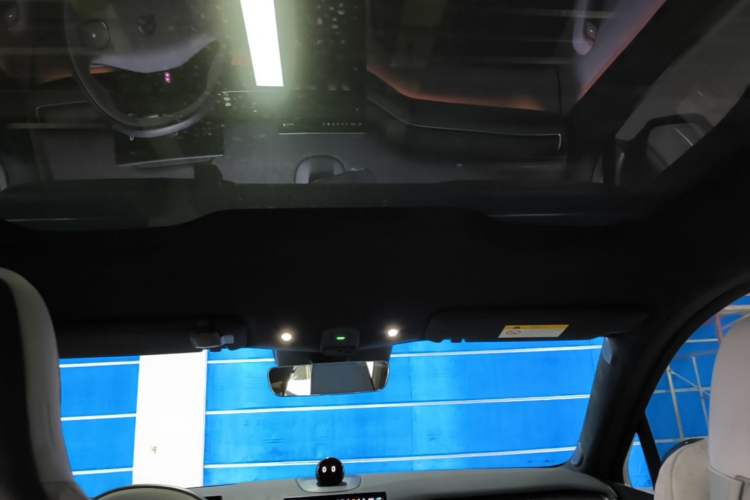 Used Nio EC7 2023 100kWh First Edition Headliner