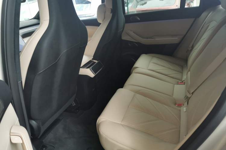 Used Nio EC7 2023 100kWh First Edition Interior 4